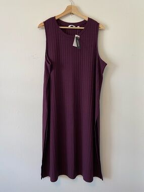 Reitmans Ribbed Knit Midi Dress